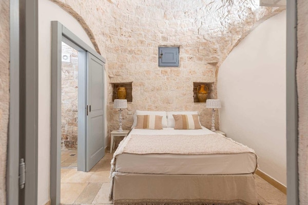 Foto van Stenen huis in Locorotondo met ondergrondse zwembad voor 6 personen - BedRoom