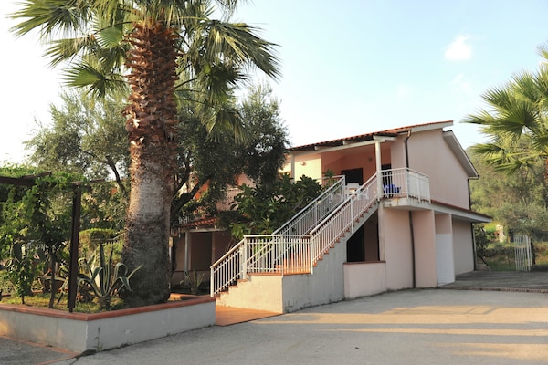 Foto van Cilento-uitje met terras - Vakantiehuis in Palinuro - ExteriorSummer