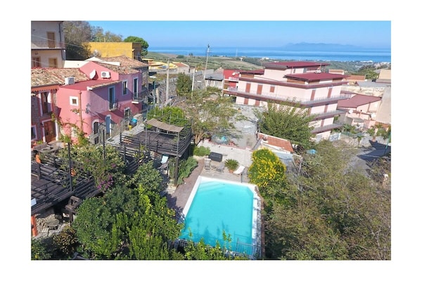 Foto van Borgo al Costa IV - Vakantiehuis in Rodi Milici - Untagged