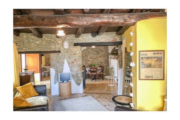 Foto van Borgo al Costa IV - Vakantiehuis in Rodi Milici - Untagged