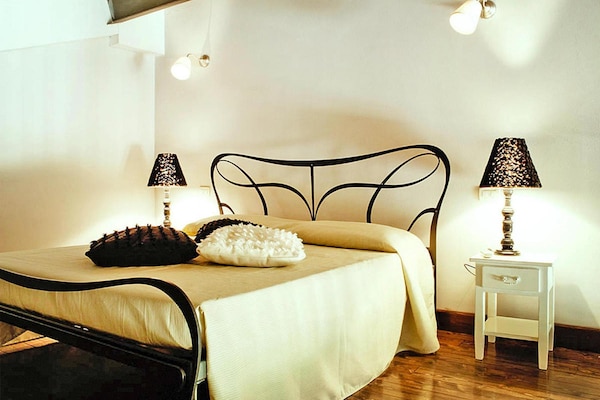 Foto van Appartement in Vinci met zwembad & wellness - Vakantiehuis in Pinete Fucecchio - BedRoom