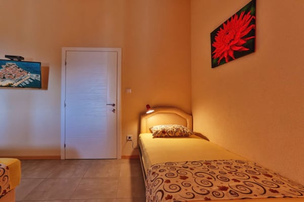 Foto van Beachfront Sunset Apartments Sutomore - Studio Apartment with Sea View and Terrace - BedRoom