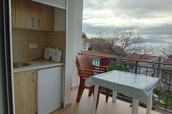 Foto van Beachfront Sunset Apartments Sutomore-ClassicStdio - Terrace