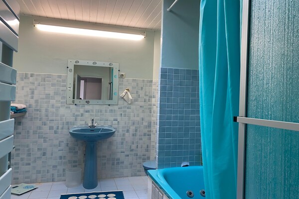 Foto van Vakantiehuis in Vendée bij zandstranden - Vakantiehuis in Les Sables-d'Olonne - BathRoom