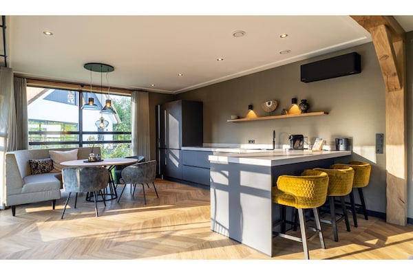 Foto van Wellness Villa, Texel - Vakantiehuis in De Cocksdorp Texel - Kitchen