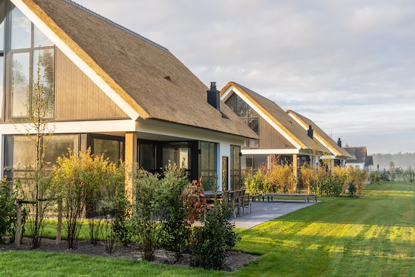 Foto van Wellness Villa, Texel - Vakantiehuis in De Cocksdorp Texel - ExteriorSummer