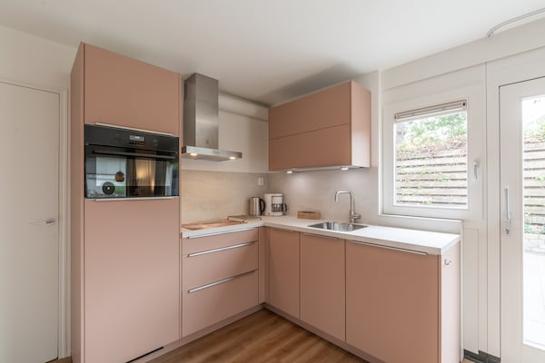 Foto van Vakantiehuis Effe Sprage in Callanstoog Centrum - Vakantiehuis in Callantsoog - Kitchen