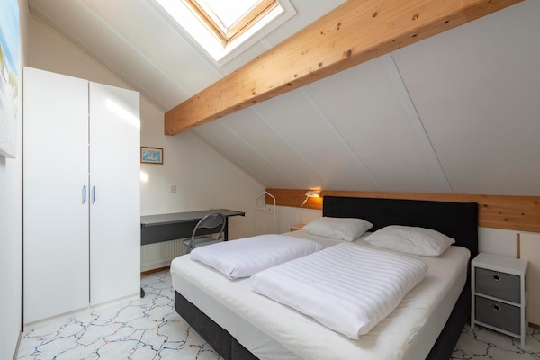 Foto van Villa in Julianadorp bij Strand - Vakantiehuis in Julianadorp aan Zee - BedRoom
