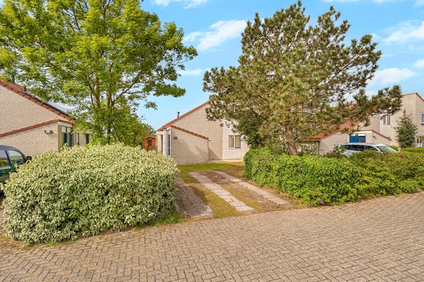 Foto van Villa in Julianadorp bij Strand - Vakantiehuis in Julianadorp aan Zee - Untagged