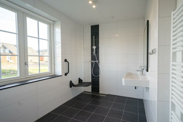 Foto van Watervilla MIVA 6 - Vakantiehuis in Medemblik - Untagged