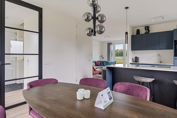 Foto van Vakantiehuis in Medemblik bij IJsselmeer - Vakantiehuis in PS Opperdoes - DiningRoom