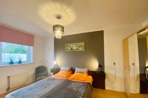 Foto van Appartement in Zoutelande vlakbij strand - Vakantiehuis in Julianadorp aan Zee - LivingRoom