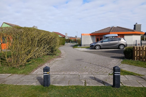 Foto van Bungalow met 1 slaapkamer - Vakantiehuis in Julianadorp aan Zee, Niederlande, Europa - Untagged