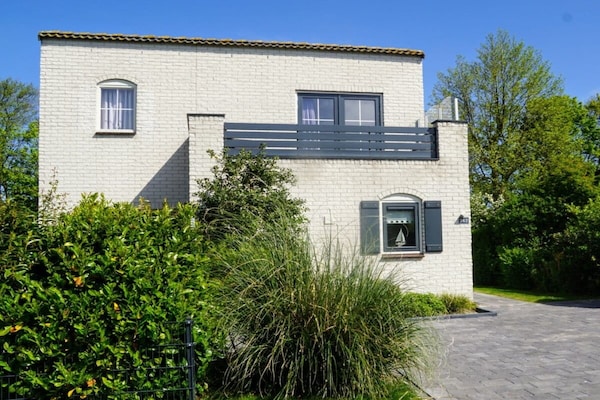 Foto van Bungalow met 3 slaapkamers - Vakantiehuis in De Cocksdorp - Untagged