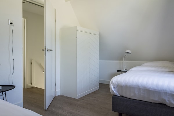 Foto van Comfortabele Texelse Bungalow - Vakantiehuis in De Cocksdorp Texel - BedRoom