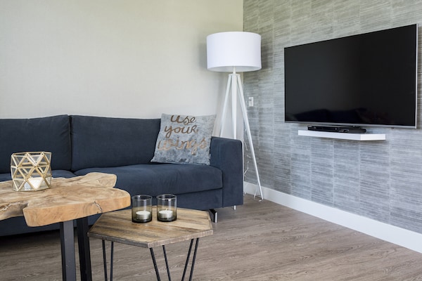 Foto van Comfortabele Texelse Bungalow - Vakantiehuis in De Cocksdorp Texel - LivingRoom