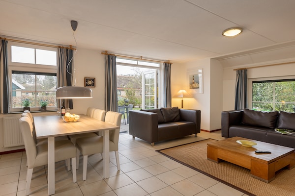 Foto van Moderne bungalows vlakbij het strand - Vakantiehuis in De Koog - DiningRoom