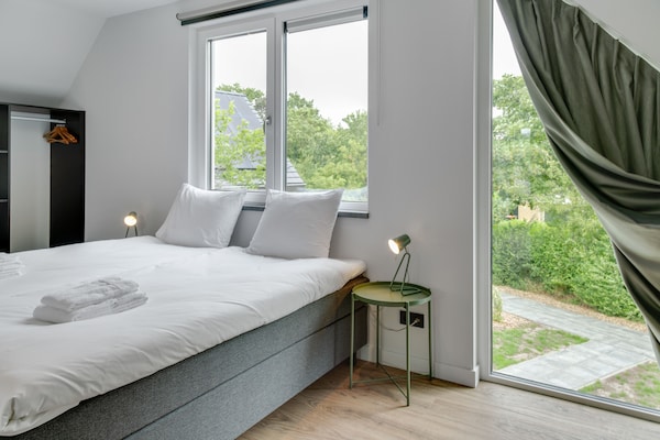 Foto van Bungalow op Texel bij Nationaal Park Duinen - Vakantiehuis in De Koog Texel - BedRoom