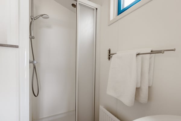 Foto van Strandhuis in Julianadorp aan de Noordzee - Vakantiehuis in Wijk aan Zee - BathRoom