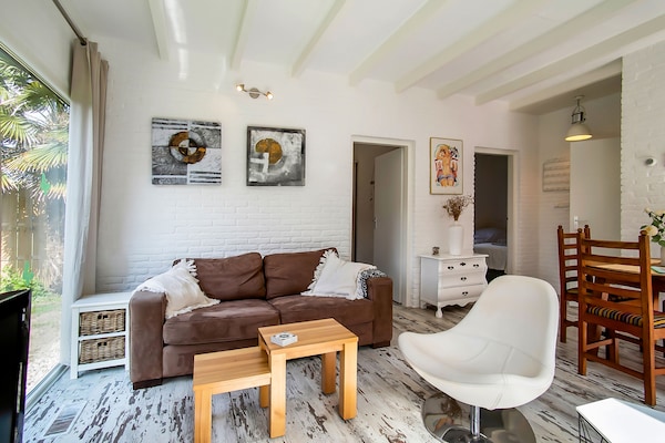 Foto van Bungalow bij Noordwijkse stranden - Vakantiehuis in Noordwijkerhout - LivingRoom