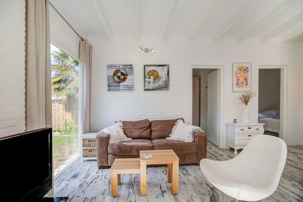 Foto van Bungalow bij Noordwijkse stranden - Vakantiehuis in Noordwijkerhout - LivingRoom