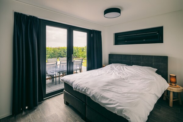 Foto van Bungalow in Herkingen tussen natuurreservaat - Vakantiehuis in Herkingen - BedRoom