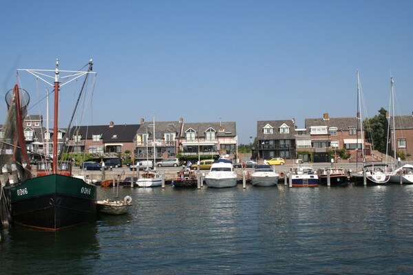 Foto van Huijsmansverhuur Type C Comfort Plus Berk 14 - Vakantiehuis in Ouddorp - Untagged