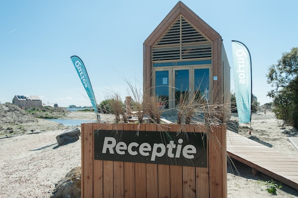 Foto van Retreat aan het meer met hangmat - Vakantiehuis in Ouddorp - HallReception