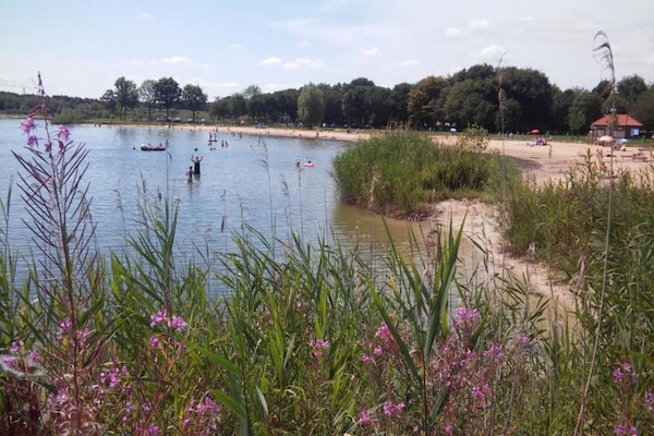 Foto van Villa in Nederland met ruime tuin - Vakantiehuis in Voorthuizen - AreaSummer20KM