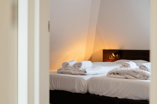 Foto van Villa in Nederland met ruime tuin - Vakantiehuis in Voorthuizen - BedRoom