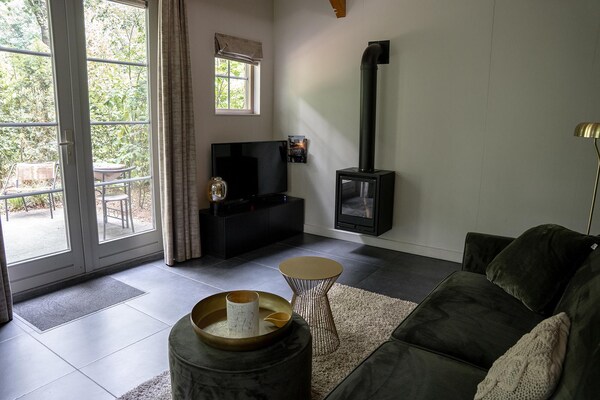 Foto van Romantische loft met tuinterras - Vakantiehuis in Ermelo - LivingRoom