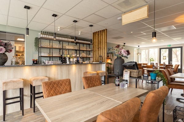 Foto van Bungalow in Veluwe vlakbij Harderwijk - Vakantiehuis in Putten - ParkFacilities