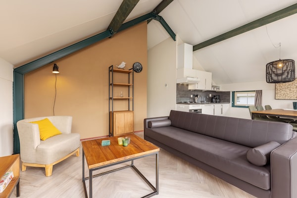Foto van Bungalow in Veluwe vlakbij Harderwijk - Vakantiehuis in Putten - LivingRoom