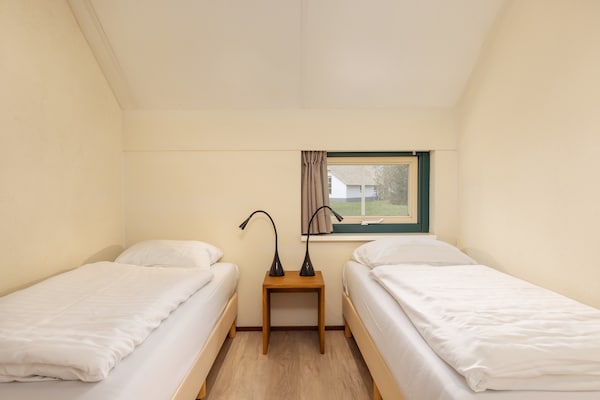 Foto van Bungalow in Veluwe vlakbij Harderwijk - Vakantiehuis in Putten - BedRoom