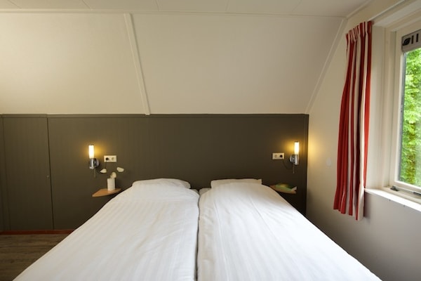 Foto van Familiehuis in Scherpenzeel bij natuurpaden - Vakantiehuis in Scherpenzeel - BedRoom