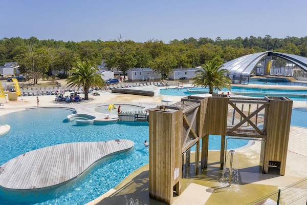 Foto van Villa in Zeeland dicht bij het strand - Vakantiehuis in Scharendijke - AreaSummer5KM