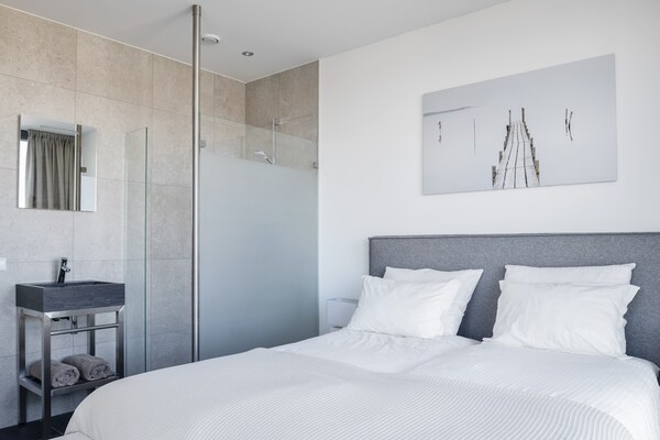 Foto van Watervilla in Zeeland bij Veerse Meer - Vakantiehuis in Arnemuiden - BedRoom