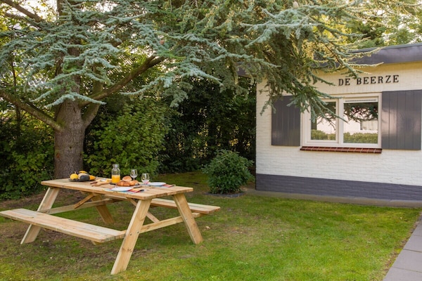 Foto van Bungalow met 2 slaapkamers - Vakantiehuis in Oostkapelle - Untagged