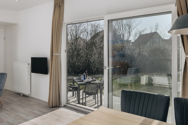 Foto van Chalet bij stranden en dorpscentrum - Vakantiehuis in Domburg - LivingRoom
