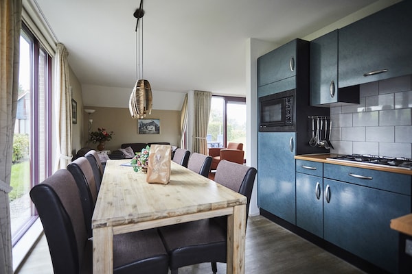 Foto van Vakantiehuis in Zeeland met Sauna - Vakantiehuis in Heinkenszand - Kitchen