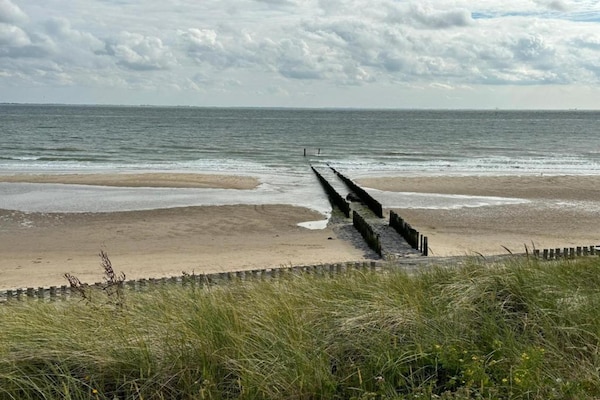 Foto van Vakantiehuis in Zeeland met Sauna - Vakantiehuis in Heinkenszand - AreaSummer20KM