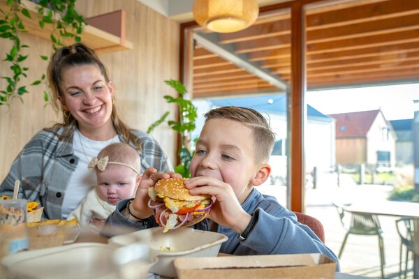 Foto van Villa aan het Veerse Meer met Sauna - Vakantiehuis in Wolphaartsdijk - Ambiance