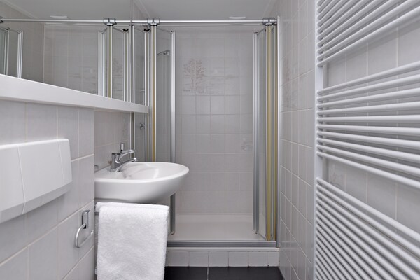 Foto van Uitje aan het water in Kamperland - Vakantiehuis in Kamperland - BathRoom