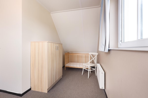 Foto van Vakantiehuis in Zeeland bij Noordzeestrand - Vakantiehuis in Nieuwvliet - BedRoom