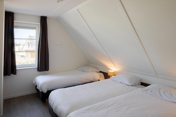 Foto van Villa in Nieuwvliet-Bad bij het Strand - Vakantiehuis in Nieuwvliet-Bad - BedRoom