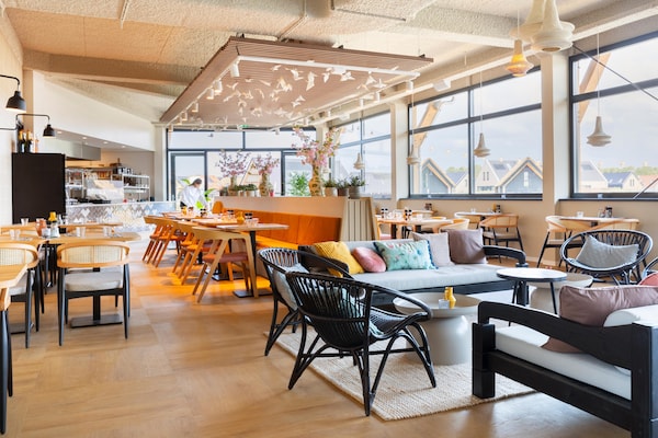 Foto van Luxe villa in Nieuwvliet-Bad met privézwembad - Vakantiehuis in Nieuwvliet - ParkFacilities