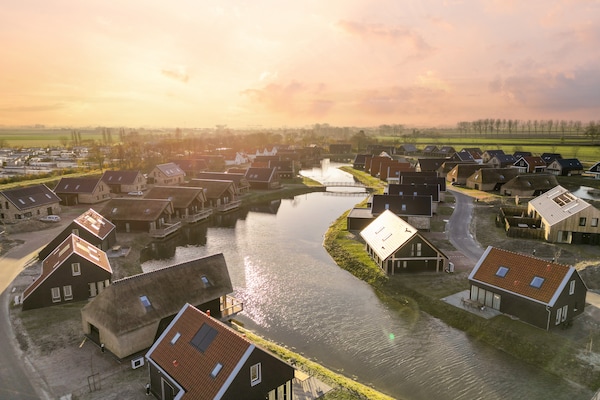 Foto van Luxe villa in Nieuwvliet-Bad met privézwembad - Vakantiehuis in Nieuwvliet - AreaSummer1KM