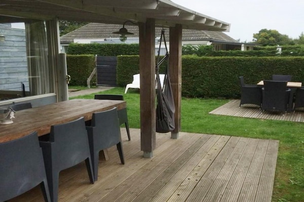 Foto van Duinrooswoning met terras - Vakantiehuis in Breskens - TerraceBalcony