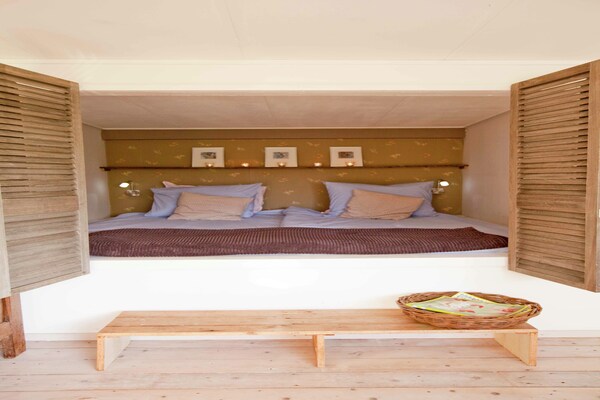 Foto van Vakantiehuis in Bergen met privיterras - Vakantiehuis in Bergen - BedRoom
