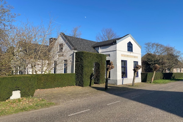 Foto van Dorpswoning in Leende bij Sterrenrestaurant - Vakantiehuis in Leende - ExteriorSummer